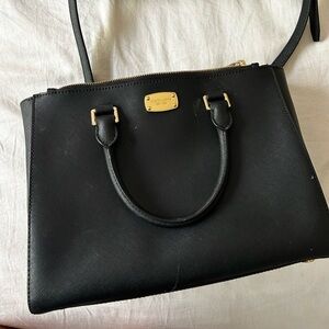 Kate spade purse. Black with gold detailing